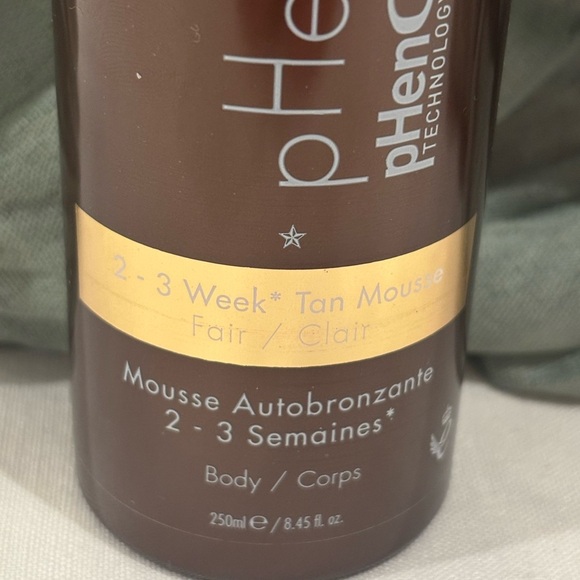 Vita Liberata pHenomenal 2–3 Week Tan Mousse • Fair • 8.45 fl oz / 250 ml - Picture 2 of 5